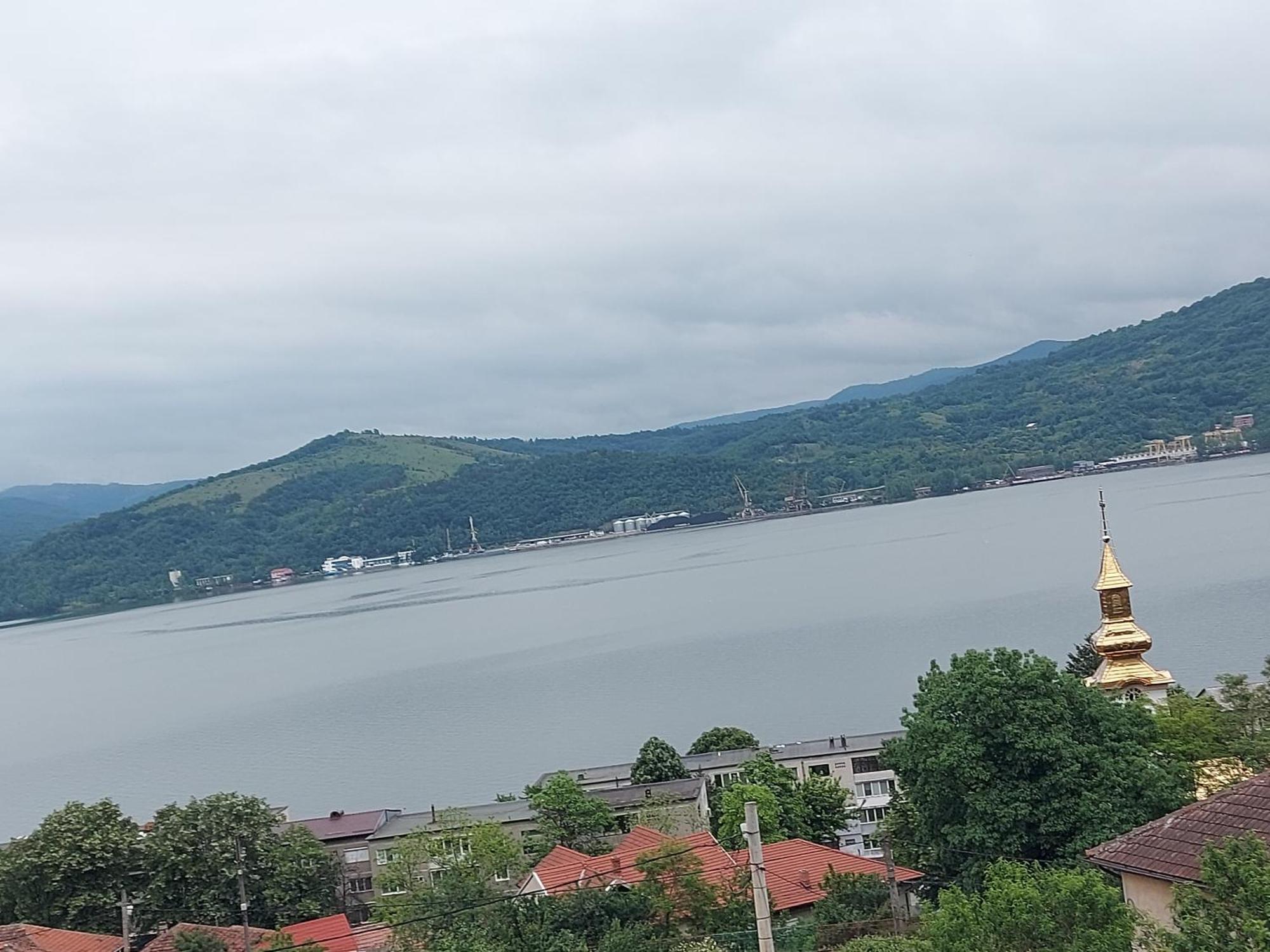 Отель Casa Dalys Оршова Экстерьер фото